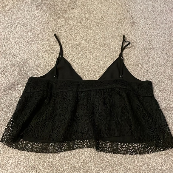 Aritzia tank - Picture 3 of 3